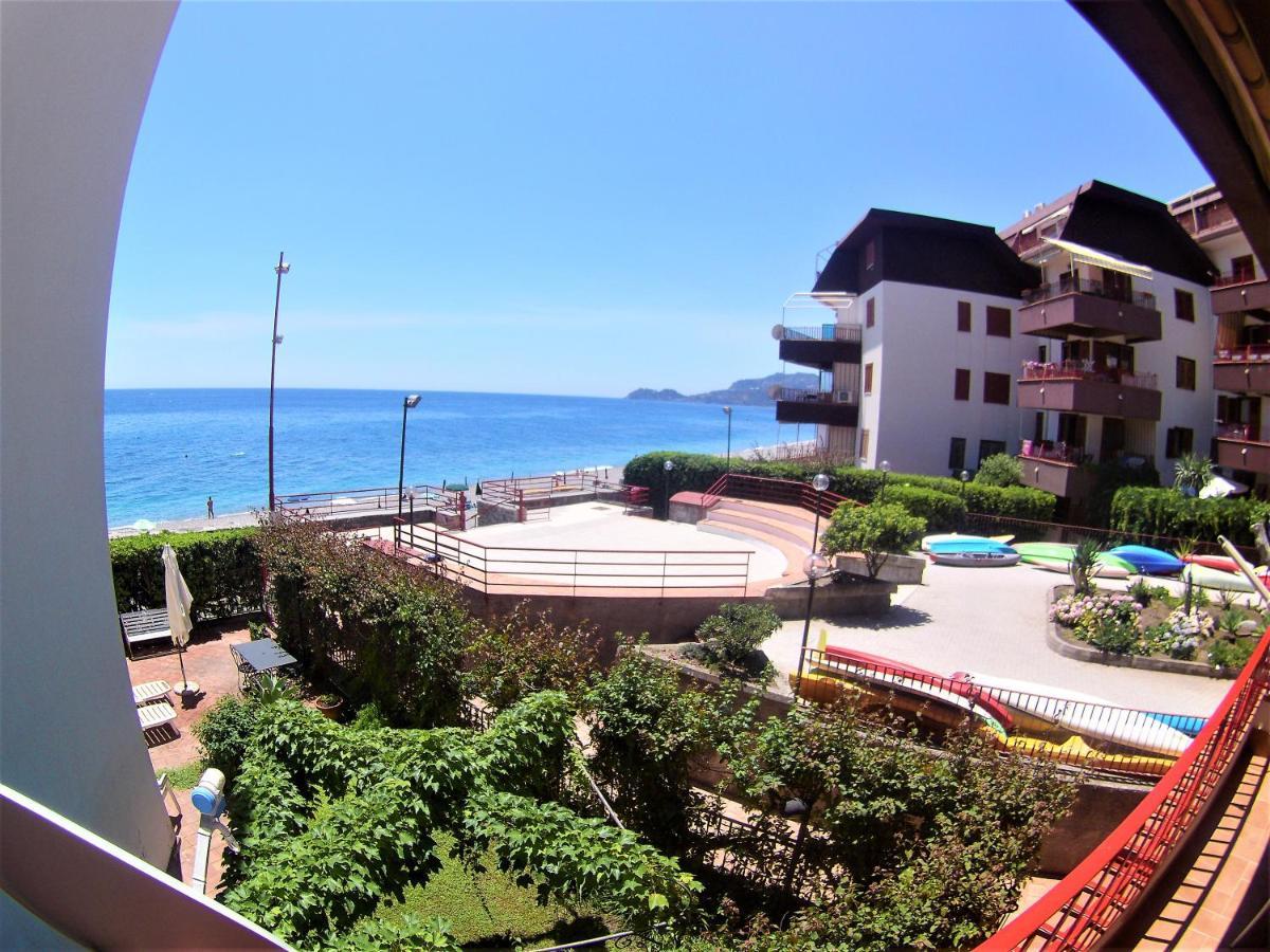 Sea Beach Taormina Letojanni